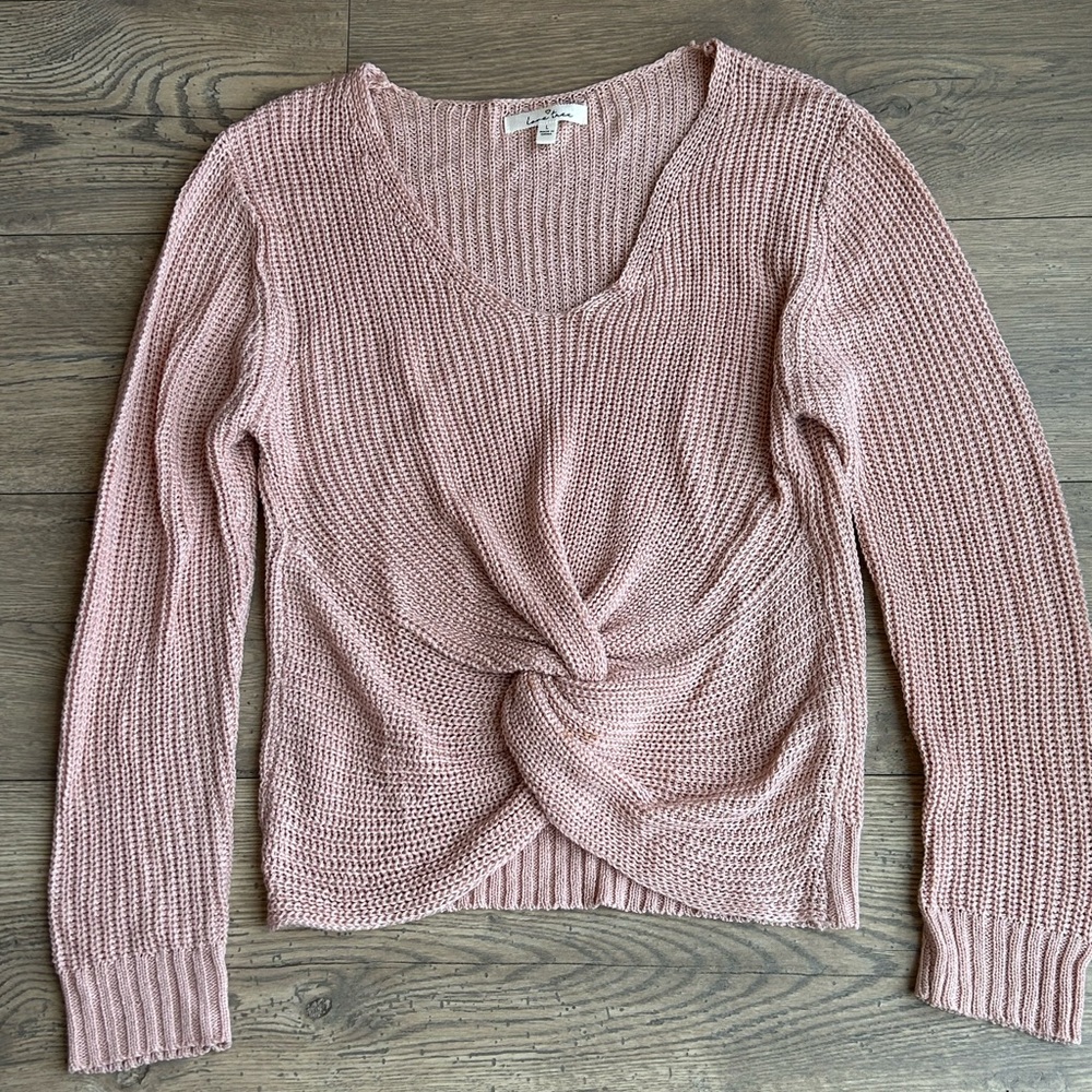 Love Tree Women's Pink Knit V-Neck Twist Front Sweater